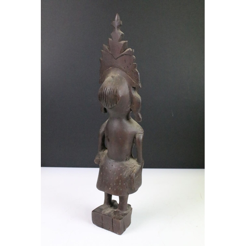 161 - Hand carved wooden African figure statues x 6, 35cm tallest.