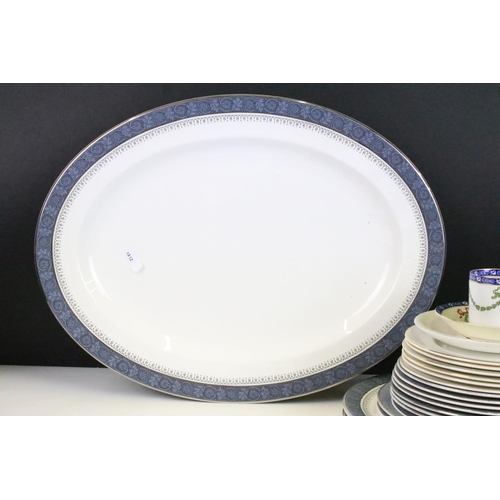 55 - Royal Doulton Sherbrooke H.5009 dinner service set comprising of one large serving platter, two lidd... 