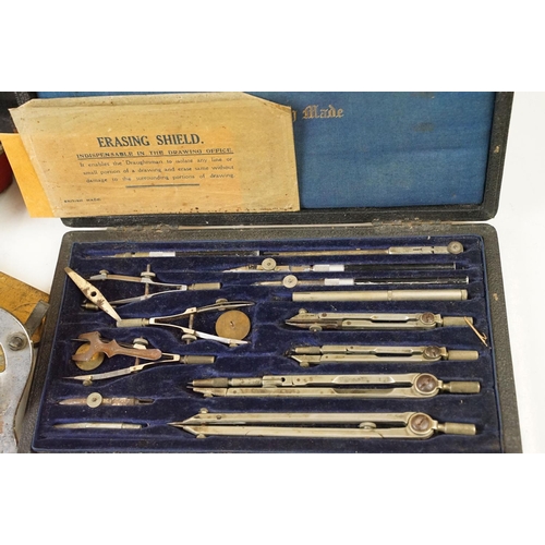 174 - Selection of 20th century vintage woodworking tools including Stanley open throat router plane, reco... 