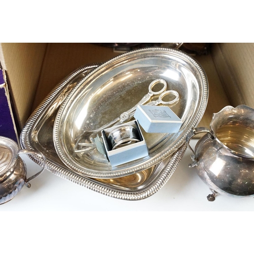 175 - 20th century vintage silver plate various items comprising of tea pot, bon bon dishes, sugar tongues... 