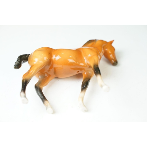 28 - Beswick horse gloss figurine selection of various sizes to include New Forest champion, 'Jonathan 3r... 