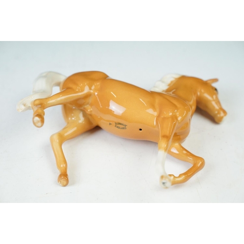 28 - Beswick horse gloss figurine selection of various sizes to include New Forest champion, 'Jonathan 3r... 