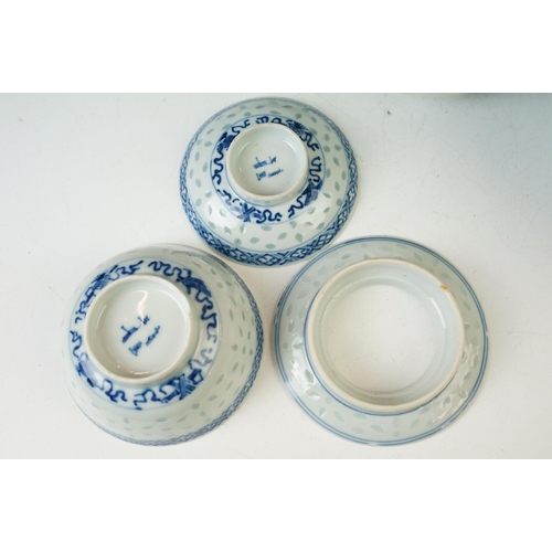 80 - Blue and white Japanese orchid and stork design textured dinner set with soup bowls and stands, seve... 