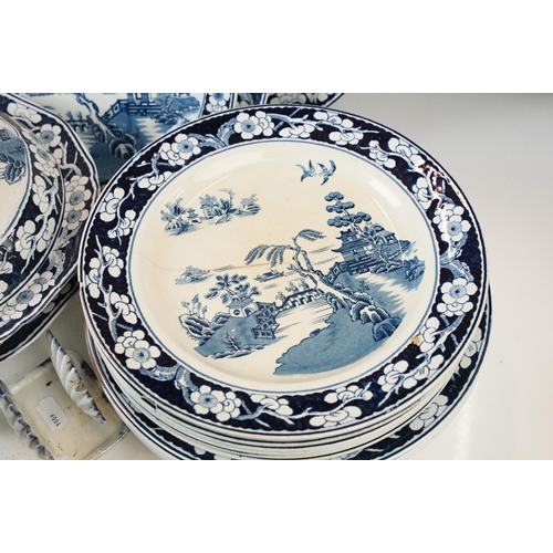 84 - Booths Chinese blue and white pattern China dinner set with willow and pagoda designs and floral bor... 