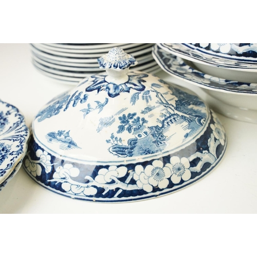 84 - Booths Chinese blue and white pattern China dinner set with willow and pagoda designs and floral bor... 