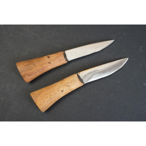 101 - A hand crafted 3 Chirre Kukri knife by 