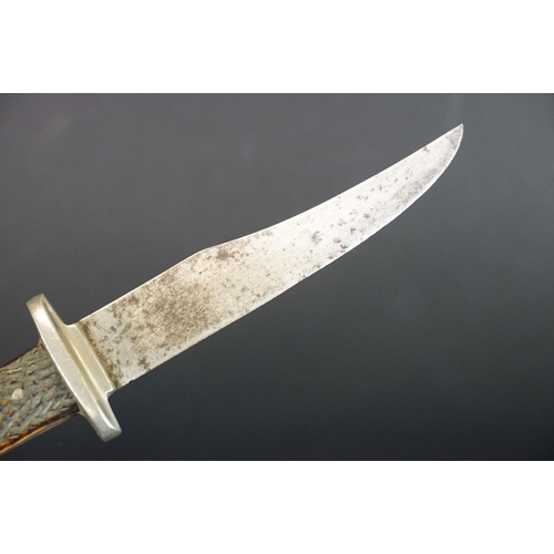 108 - A vintage hunting / fighting knife, blade marked Joseph Rogers & Sons, Cutlers To His Majesty, Sheff... 