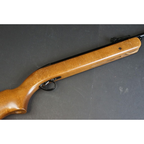 130 - A BSA Mercury break barrel air rifle, Cal. .22