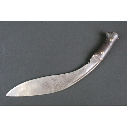 179 - A mid 20th century World War Two / WW2 Pioneer Kukri knife, steel fullered blade marked PIONEER CALC... 