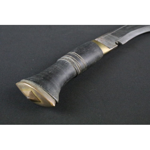 206 - A late 20th century Kukri knife, steel handle with single grooved blade, turned horn handle, brass p... 