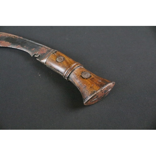 214 - A World War Two / WW2 Mk.2 military issued Kukri knife, groove fullered steel blade, two piece woode... 