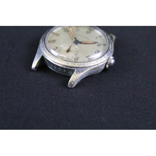 217 - A British military issued World War Two / WW2 Leonidas ATP (Army Trade Pattern) wristwatch, sub seco... 