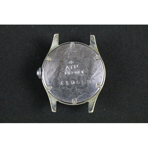 217 - A British military issued World War Two / WW2 Leonidas ATP (Army Trade Pattern) wristwatch, sub seco... 