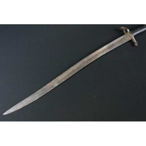 281 - A British pattern 1856/1858 Enfield sword bayonet, blade measures approx 57.5cm, overall length appr... 