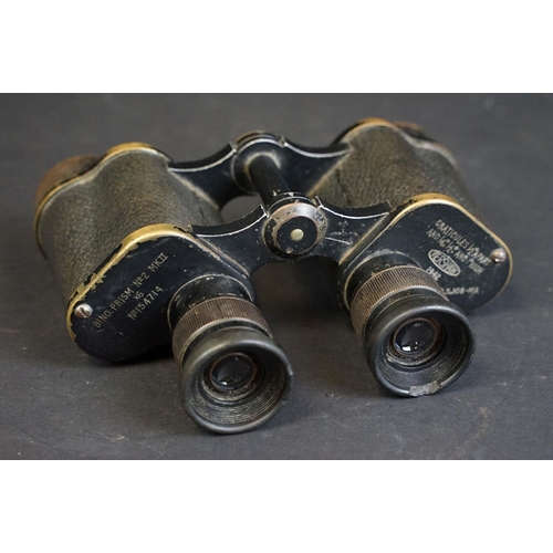 346 - A pair of British World War Two / WW2 military issued field binoculars, Kershaw No.2 MK.2, No. 15471... 