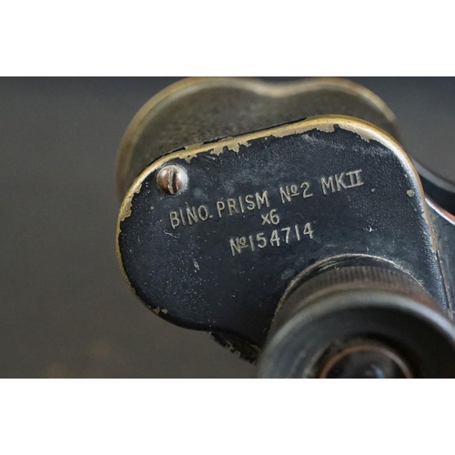 346 - A pair of British World War Two / WW2 military issued field binoculars, Kershaw No.2 MK.2, No. 15471... 