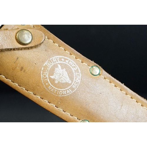 351 - A collection of three hunting / scouting sheath knives to include a William Rodgers example, all com... 