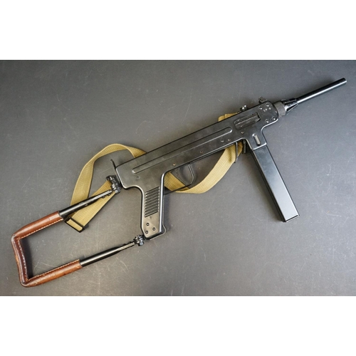 360 - A Danish Madsen Model 1950 Sub Machine Gun, cal. 9 x 19mm, barrel length 7.875