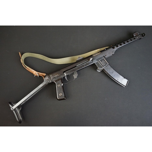 361 - A deactivated 7.62mm PPS-43 Polish made sub machine gun, late 20th Century 24cm barrel, serial numbe... 