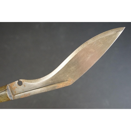 429 - A small kukri knife, steel single groove fuller balde, two piece horn riveted handle, blade length i... 