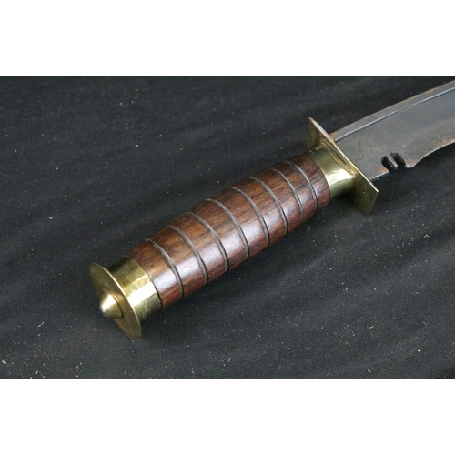 66 - A hand crafted Khu-Ka-Bar Kukri knife by 