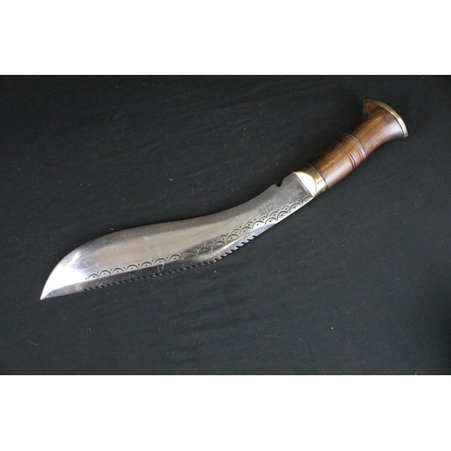 75 - A hand crafted Draga Kukri knife by 