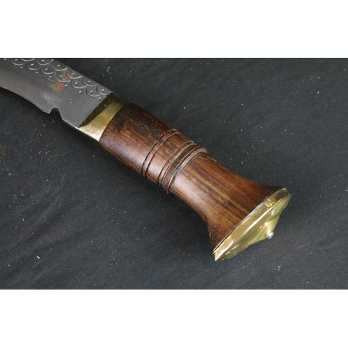 75 - A hand crafted Draga Kukri knife by 