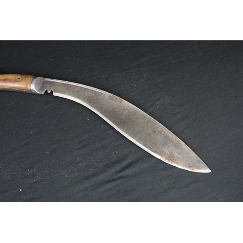 84 - A World War Two / WW2 Mk.2 M43 Private Purchase Kukri knife, steel blade, wooden riveted handle, bla... 