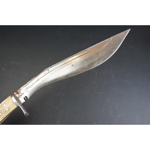 99 - A hand crafted Chainpure Kukri knife by 