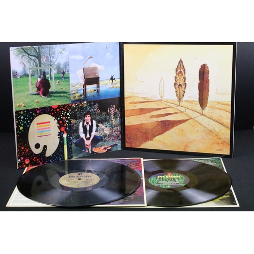 177 - Vinyl - 3 Syd Barrett LPs to include The Madcap Laughs (2014 reissue) Ex, Barrett (2014), and An Int... 