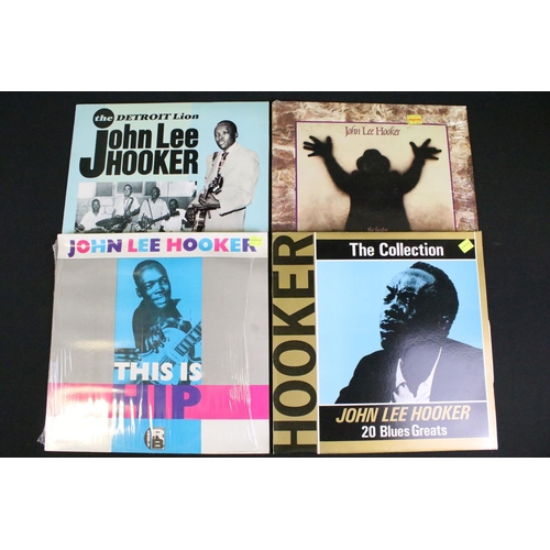 222 - Vinyl - 21 Blues LPs to include BB King x 10 and John Lee Hooker x 11 spanning their careers.  Vg+ o... 