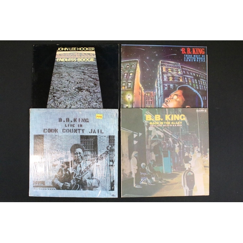 222 - Vinyl - 21 Blues LPs to include BB King x 10 and John Lee Hooker x 11 spanning their careers.  Vg+ o... 