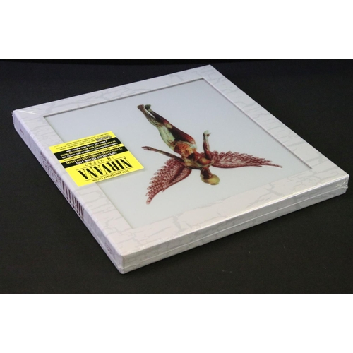 79 - CD - Nirvana – In Utero box set on DGC – 5517850. 5 CD’s 30th anniversary deluxe edition box set wit... 