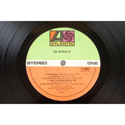 101 - Vinyl - 5 Led Zeppelin LPs to include III (working wheel), Coda, Physical Graffiti, In Through The O... 