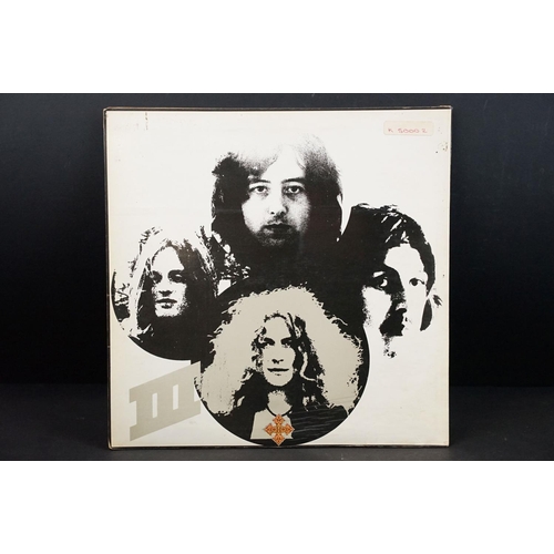 101 - Vinyl - 5 Led Zeppelin LPs to include III (working wheel), Coda, Physical Graffiti, In Through The O... 