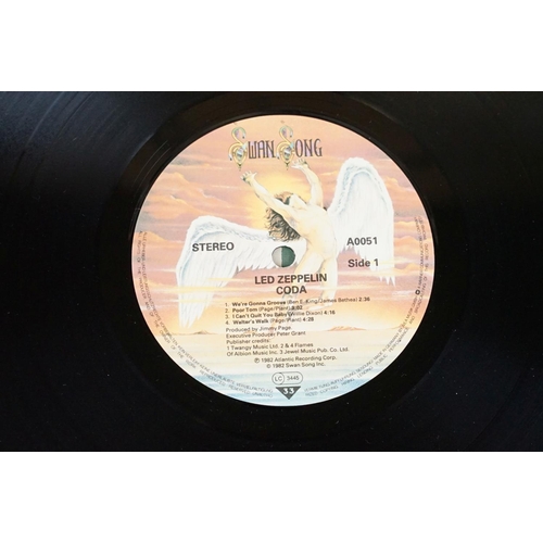 101 - Vinyl - 5 Led Zeppelin LPs to include III (working wheel), Coda, Physical Graffiti, In Through The O... 