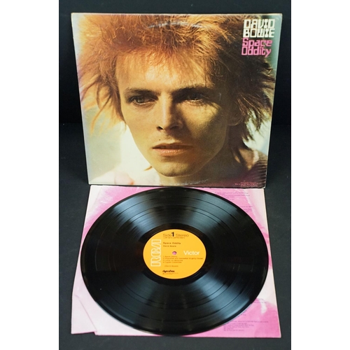 103 - Vinyl - 8 David Bowie LPs to include Ziggy Stardust, Space Oddity (US pressing), Hunk Dory, The Man ... 