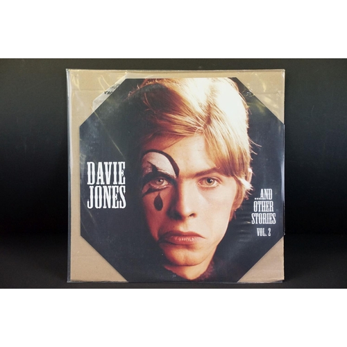 124 - Vinyl - 6 David Bowie LPs, 1 4LP set, and 3 10