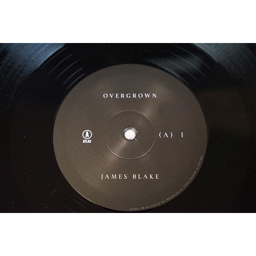 165 - Vinyl - 3 LPs to include James Blake Overgrown (Atlas ATLAS10LP) Vg+/Ex, Unkle Psyence Fiction (Mo W... 