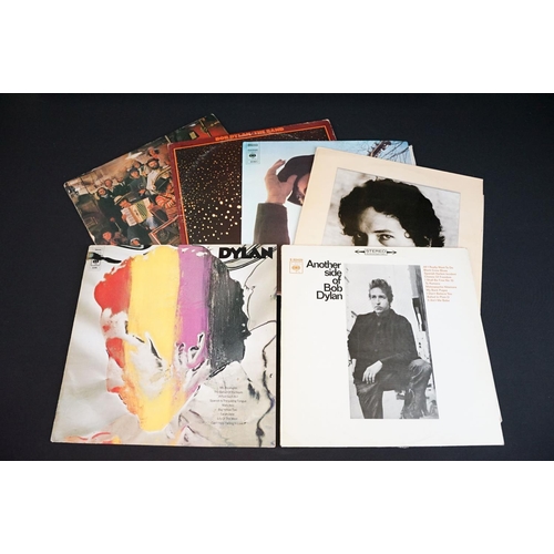 296 - Vinyl - 29 Bob Dylan LPs spanning his career. Sleeves at least Vg overall, Vinyl Vg+ overall