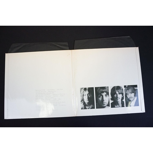 18 - Vinyl - 4 The Beatles LPs to include The White Album (top loader, stereo pressing ,No. 0416677, Mfd.... 