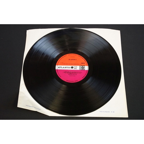 22 - Vinyl - Led Zeppelin II LP on Atlantic Records588198. Original UK 1st pressing plum labels “Livin’ L... 