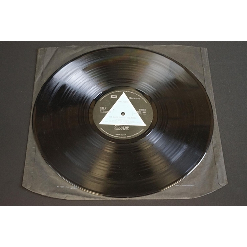 3 - Vinyl - Pink Floyd - Dark Side Of The Moon LP on Harvest SHVL 804. Solid blue triangle labels. Black... 