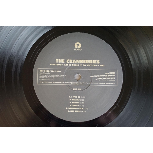 43 - Vinyl - The Cranberries - Everybody Else Is Doing It, So Why Can’t We? LP on Island Records ILPS 800... 