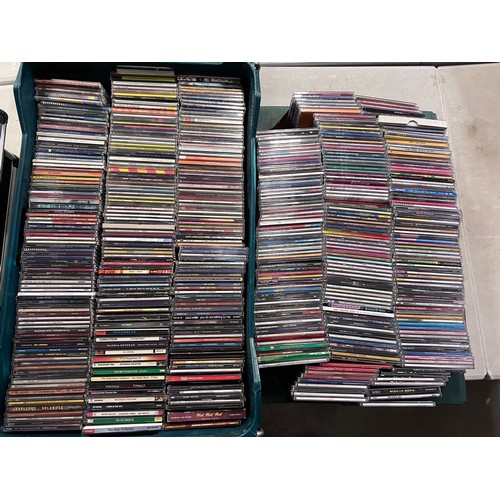 612 - CDs - Over 450 Rock & Pop CD singles and 16 albums, along with three metal storage cases