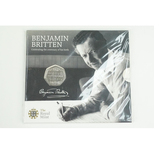 119 - A collection of Royal Mint United Kingdom brilliant uncirculated coins to include £1 and 50p coin ex... 