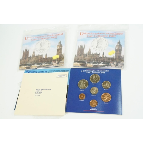 177 - A collection of mixed coins and tokens to include pre decimal coins, commemorative crowns, coin year... 