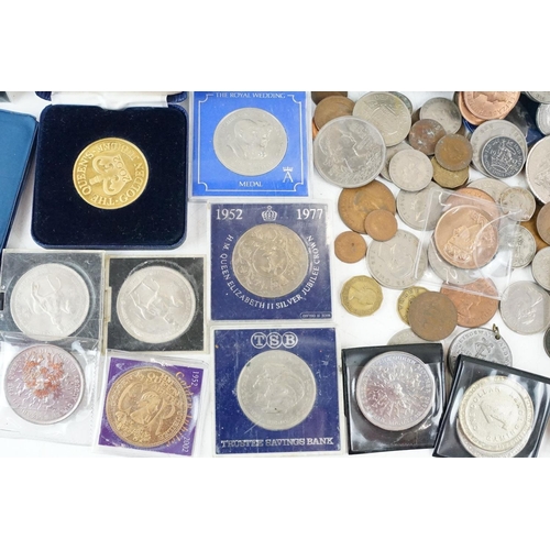 5 - A large collection of British decimal and pre decimal coins to include half crowns, florins, shillin... 