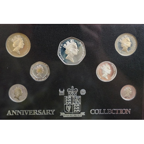 60 - A Royal Mint United Kingdom 1996 silver anniversary collection, encapsulated within fitted display c... 