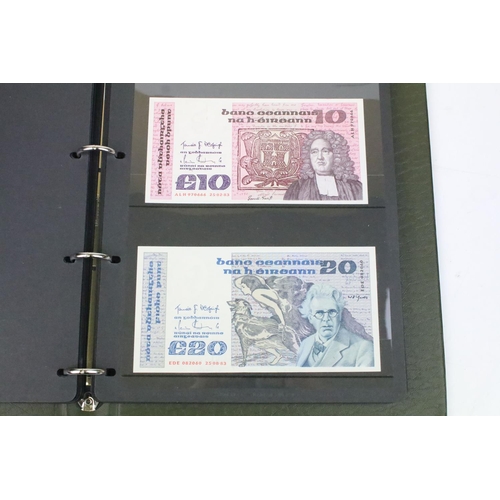 237 - A very large collection of British and World banknotes to include many uncirculated examples contain... 